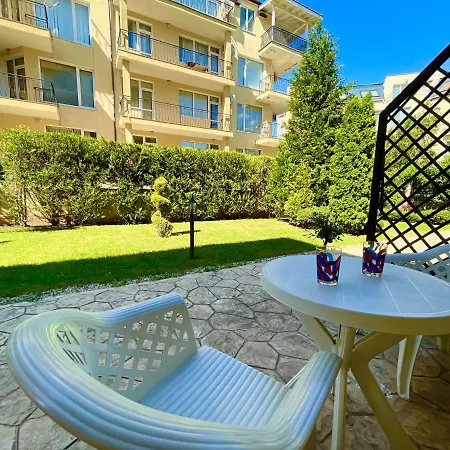 Apartment Two Bedroom In Saint Vlas. Siana 3